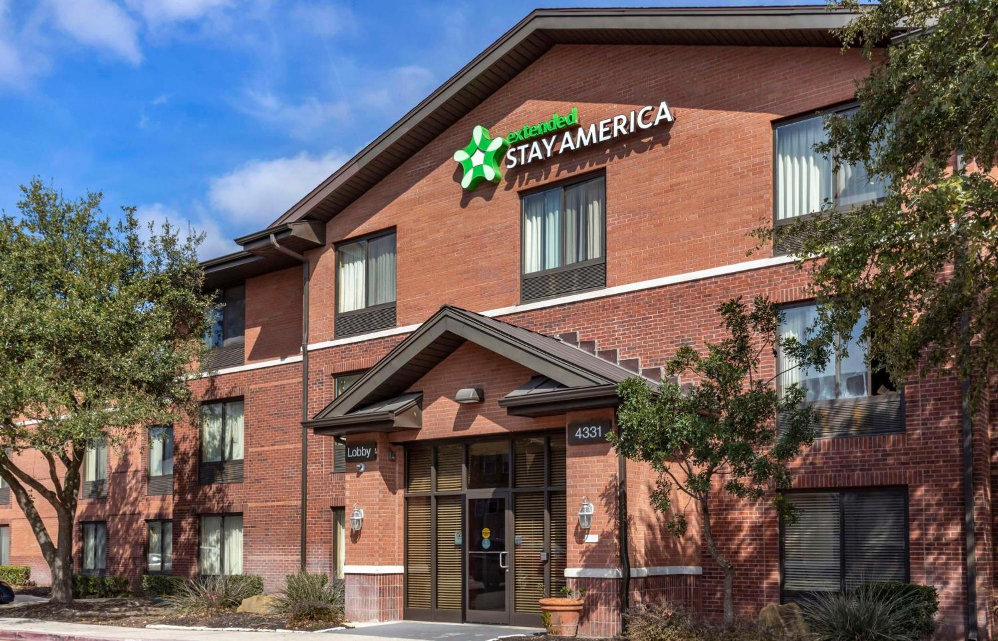 Extended America - - Colonnade - Medical 2*